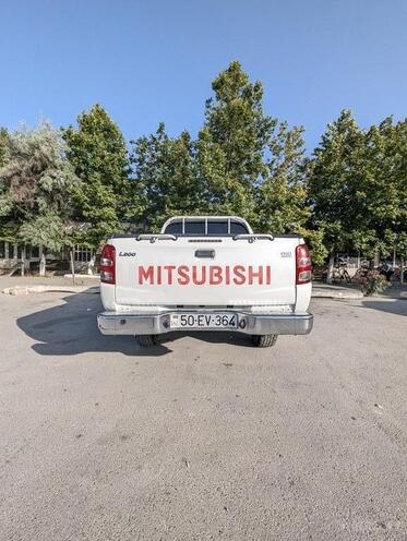 Mitsubishi L200 2016, 244,544 km - 2.4 l - Sumqayıt