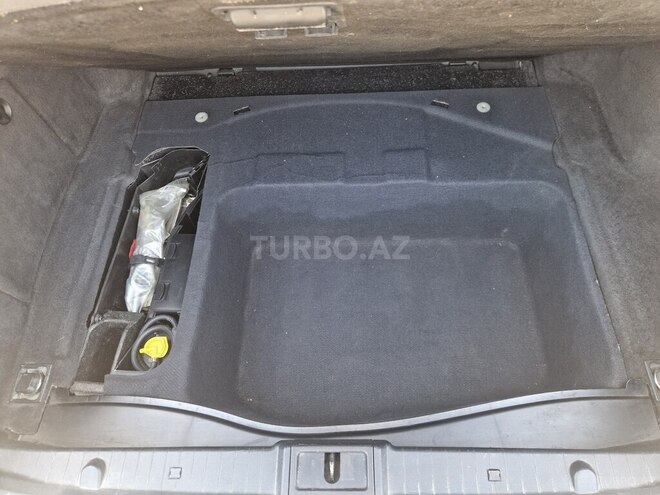 Mercedes E 270 2003, 388,559 km - 2.7 l - Sumqayıt