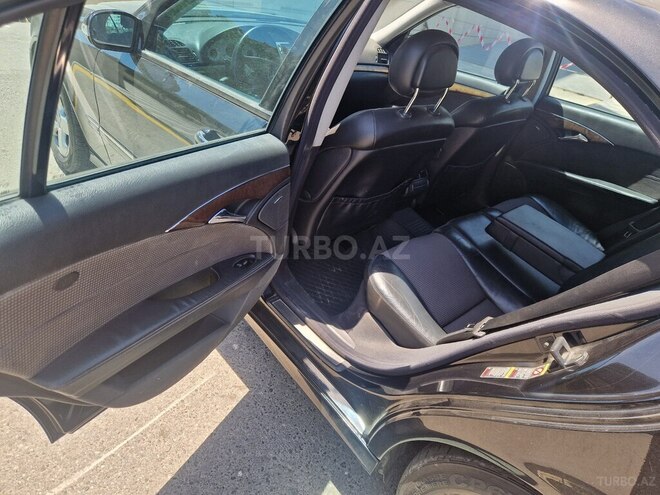 Mercedes E 270 2003, 388,559 km - 2.7 l - Sumqayıt