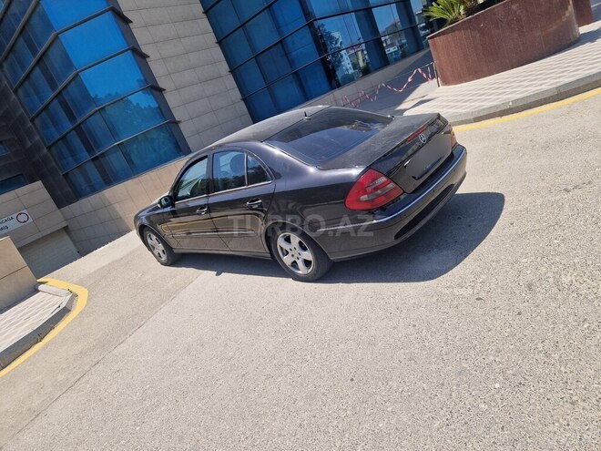 Mercedes E 270 2003, 388,559 km - 2.7 l - Sumqayıt