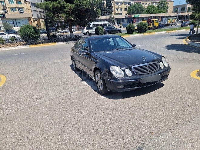 Mercedes E 270 2003, 388,559 km - 2.7 l - Sumqayıt