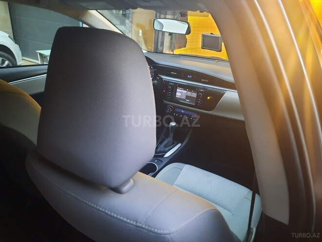 Toyota Corolla 2015, 152,163 km - 1.8 l - Bakı