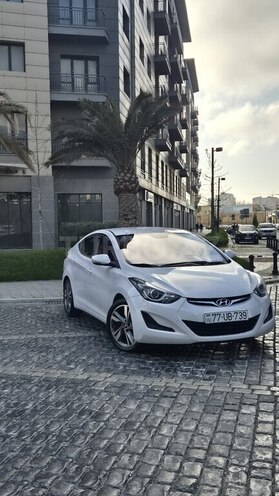 Hyundai Avante 2015, 105,000 km - 1.6 л - Bakı