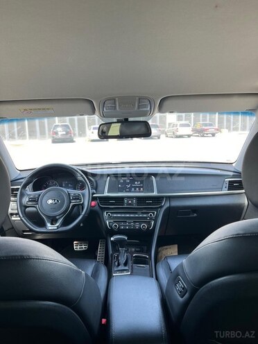 Kia K5-7