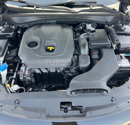 Kia K5-6