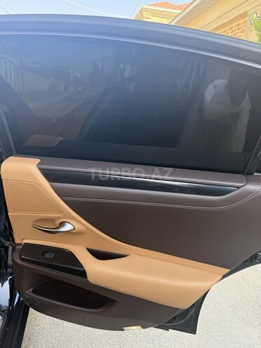 Lexus ES 300h 2020, 91,054 km - 2.5 l - Bakı