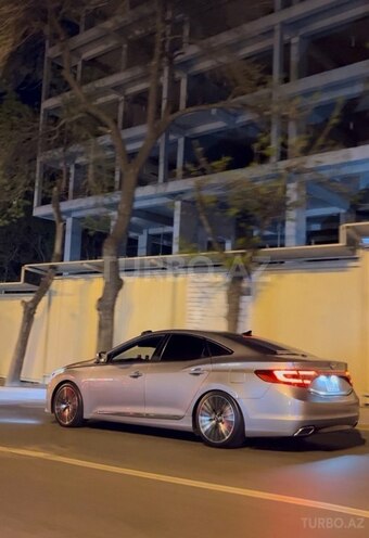 Hyundai Grandeur 2015, 200,000 km - 2.2 l - Bakı