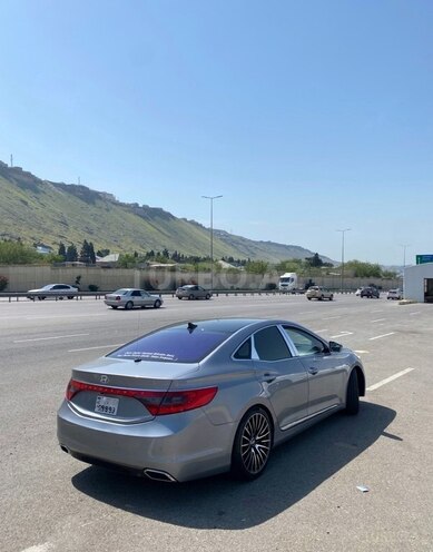 Hyundai Grandeur 2015, 200,000 km - 2.2 l - Bakı