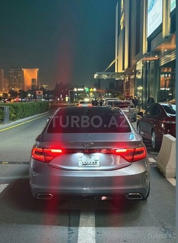 Hyundai Grandeur 2015, 200,000 km - 2.2 l - Bakı
