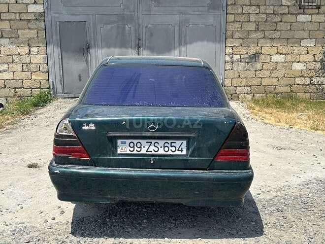 Mercedes C 180 1997, 250,000 km - 1.8 l - Salyan