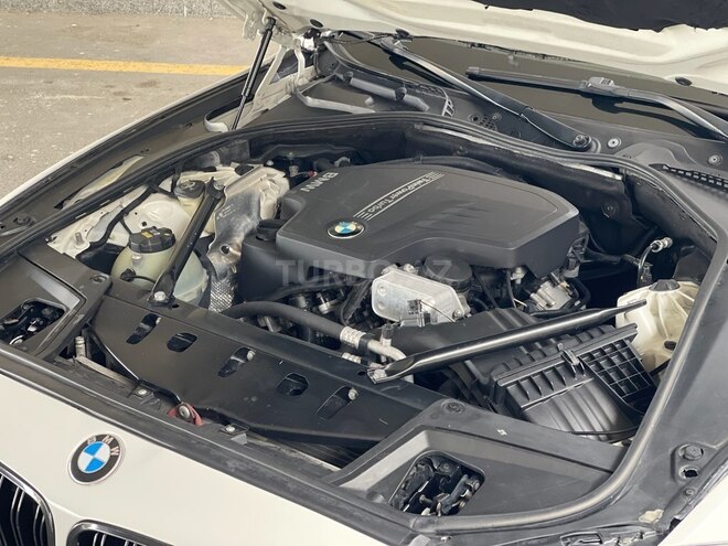 BMW 528 2014, 258,000 km - 2.0 l - Bakı