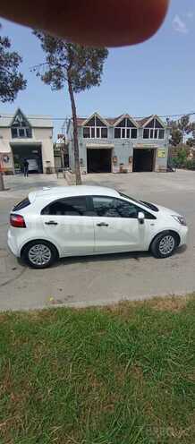 Kia Rio 2012, 238,000 km - 1.1 л - Şirvan