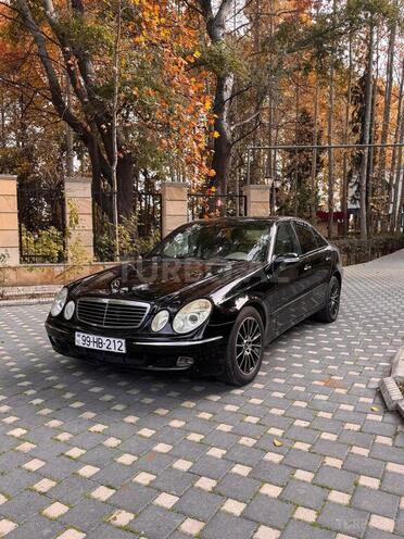 Mercedes E 320 2003, 320,000 km - 3.2 l - Yevlax