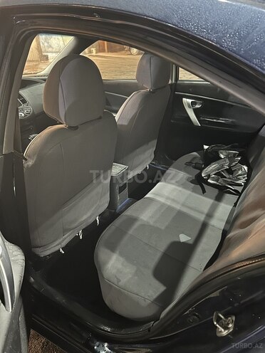 Nissan Primera 2004, 450,000 km - 1.8 л - Bakı