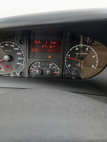 Iveco  2015, 241,160 km - 2.4 l - Bakı