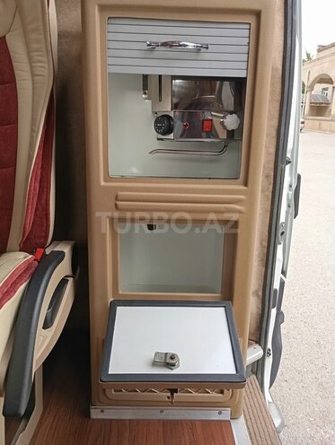 Iveco  2015, 241,160 km - 2.4 l - Bakı