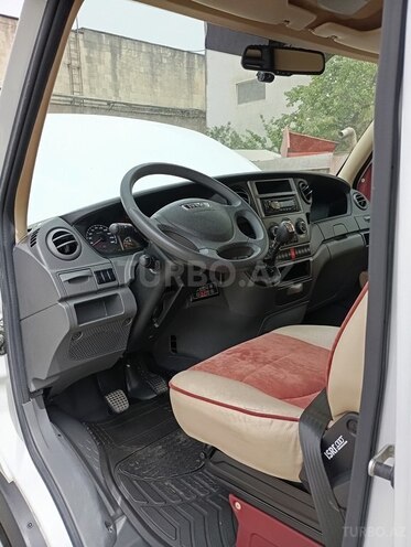 Iveco  2015, 241,160 km - 2.4 l - Bakı