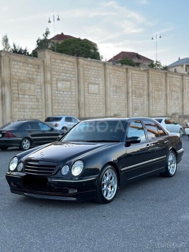 Mercedes E 240 2000, 330,000 km - 2.4 l - Bakı