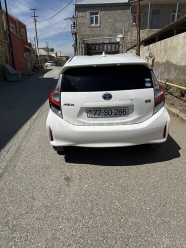 Toyota Aqua 2019, 87,000 km - 1.5 л - Bakı