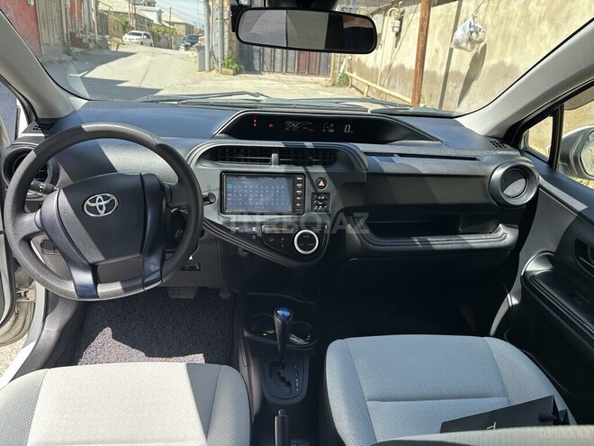 Toyota Aqua 2019, 87,000 km - 1.5 л - Bakı
