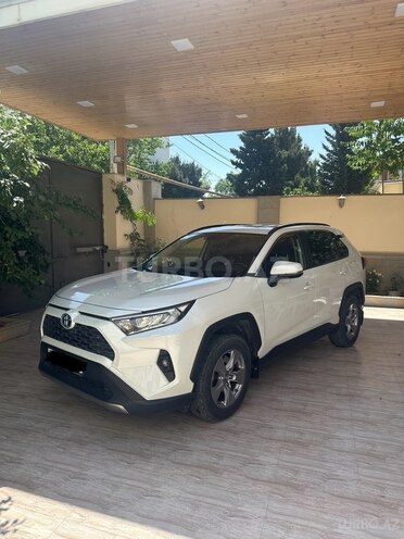 Toyota RAV4 2023, 32,500 km - 2.5 л - Bakı