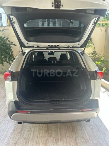 Toyota RAV4 2023, 32,500 km - 2.5 л - Bakı
