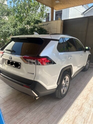 Toyota RAV4 2023, 32,500 km - 2.5 л - Bakı
