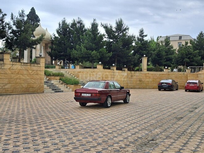 Mercedes 190 1993, 327,707 km - 2.0 l - Gəncə