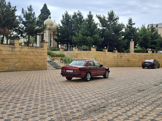 Mercedes 190 1993, 327,707 km - 2.0 l - Gəncə