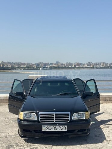 Mercedes C 230 1999, 299,000 km - 2.3 l - Bakı