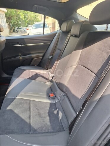 Toyota Camry 2024, 11,000 km - 2.0 l - Bakı