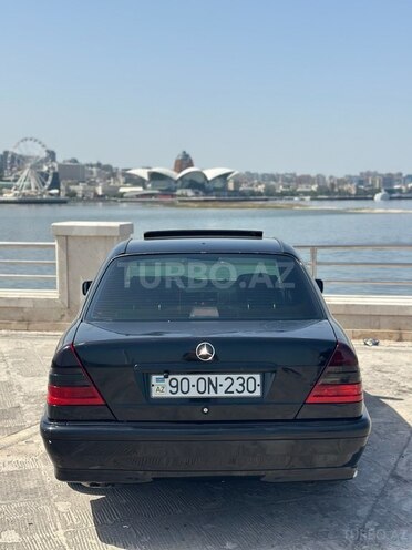 Mercedes C 230 1999, 299,000 km - 2.3 l - Bakı