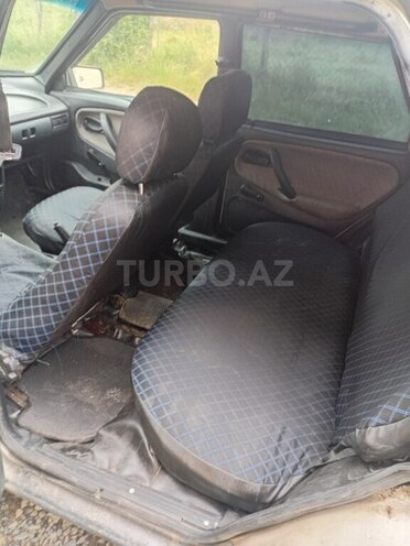 LADA (VAZ) 21099 1998, 70,000 km - 1.6 l - Quba