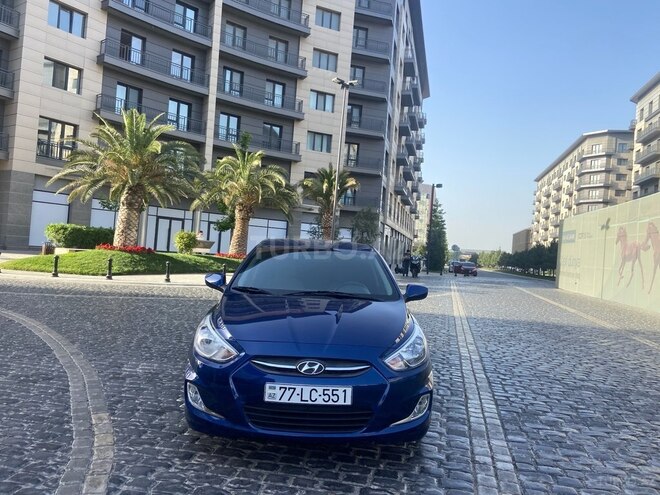 Hyundai Accent 2015, 105,000 km - 1.6 л - Bakı