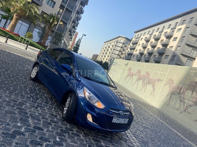 Hyundai Accent 2015, 105,000 km - 1.6 л - Bakı