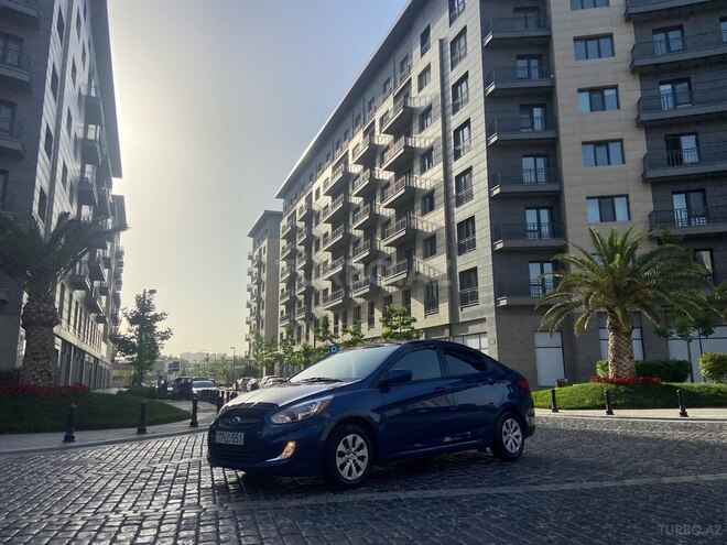 Hyundai Accent 2015, 105,000 km - 1.6 л - Bakı