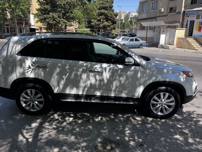 Kia Sorento 2011, 265,000 km - 2.4 л - Bakı