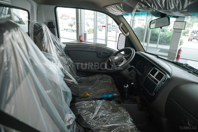 Hyundai H 100-12
