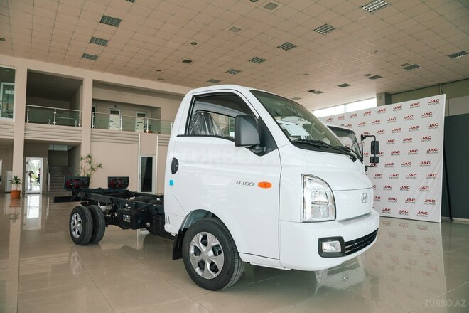 Hyundai H 100-2