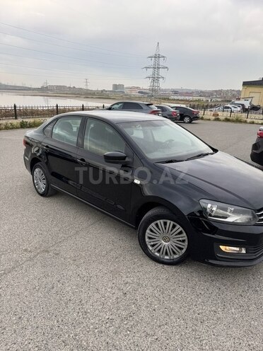 Volkswagen Polo 2018, 145,000 km - 1.6 l - Bakı
