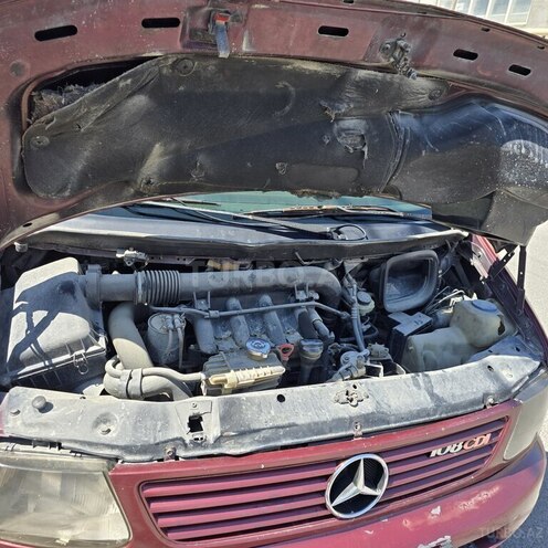 Mercedes Vito 2001, 200,000 km - 2.2 l - Bakı