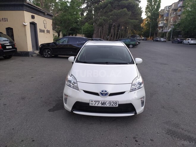 Toyota Prius-1