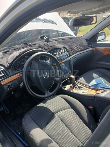 Mercedes E 220 d 2005, 423,729 km - 2.2 l - Biləsuvar