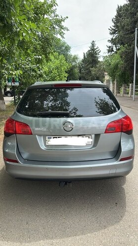 Opel Astra 2011, 378,500 km - 1.3 l - Şəmkir