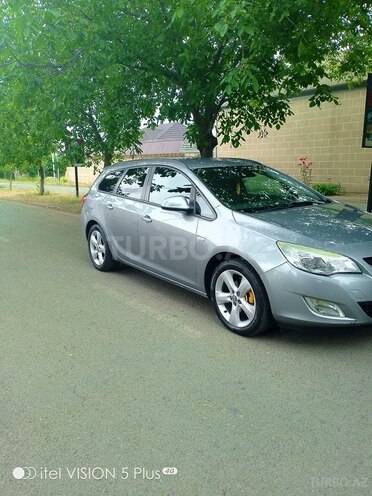 Opel Astra 2011, 378,500 km - 1.3 l - Şəmkir