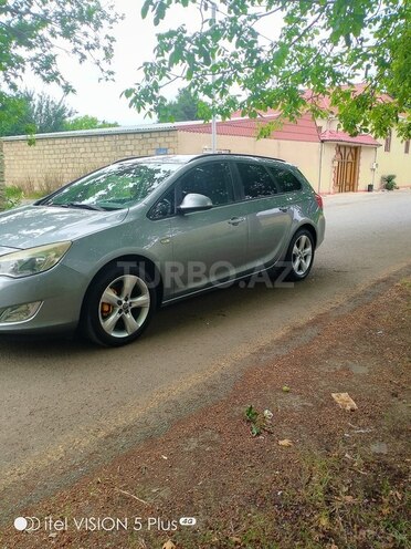 Opel Astra 2011, 378,500 km - 1.3 l - Şəmkir