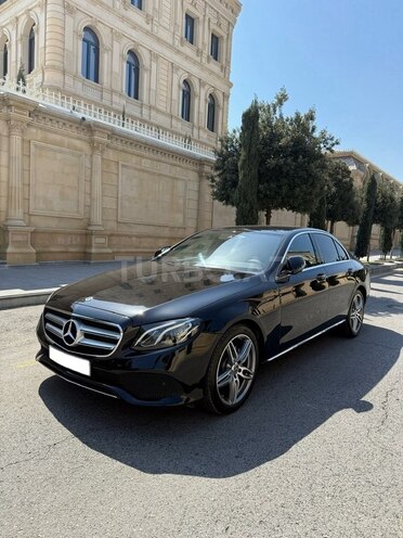 Mercedes E 220 d 2018, 217,000 km - 2.0 l - Bakı