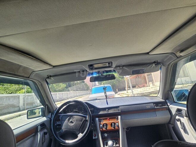 Mercedes E 200 1994, 250,000 km - 2.0 l - Sumqayıt