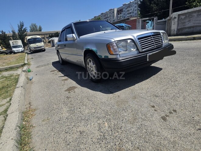Mercedes E 200 1994, 250,000 km - 2.0 l - Sumqayıt