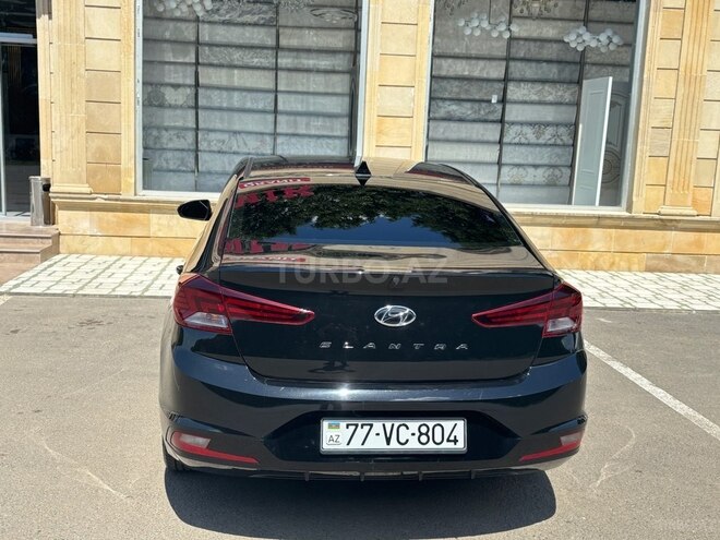 Hyundai Elantra 2019, 117,000 km - 2.0 l - Masallı